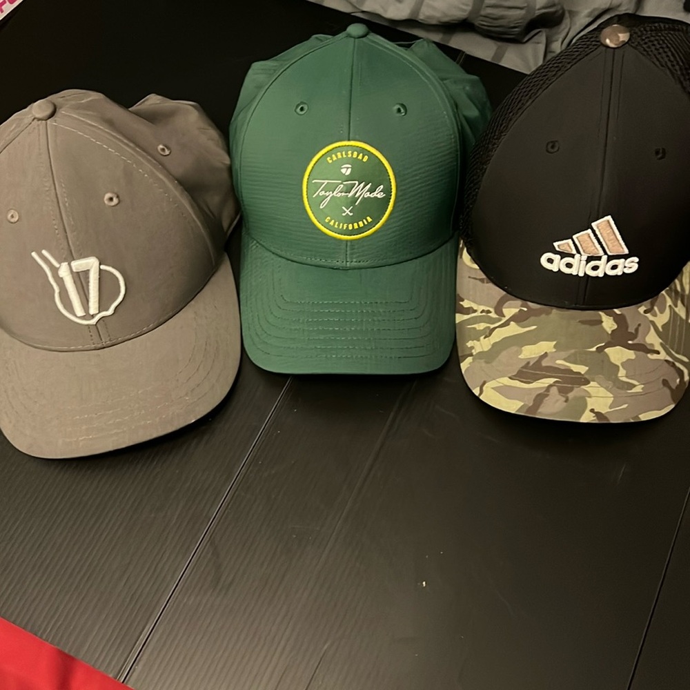 3 men’s golf hats